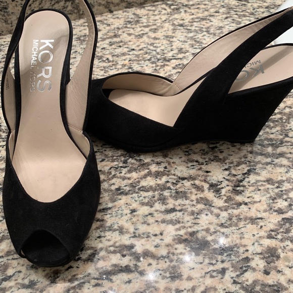 Michael Kors Dress shoes - Picture 2 of 4